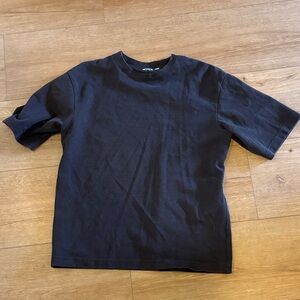 Uniqlo Dark Gray Pinstripe Tee